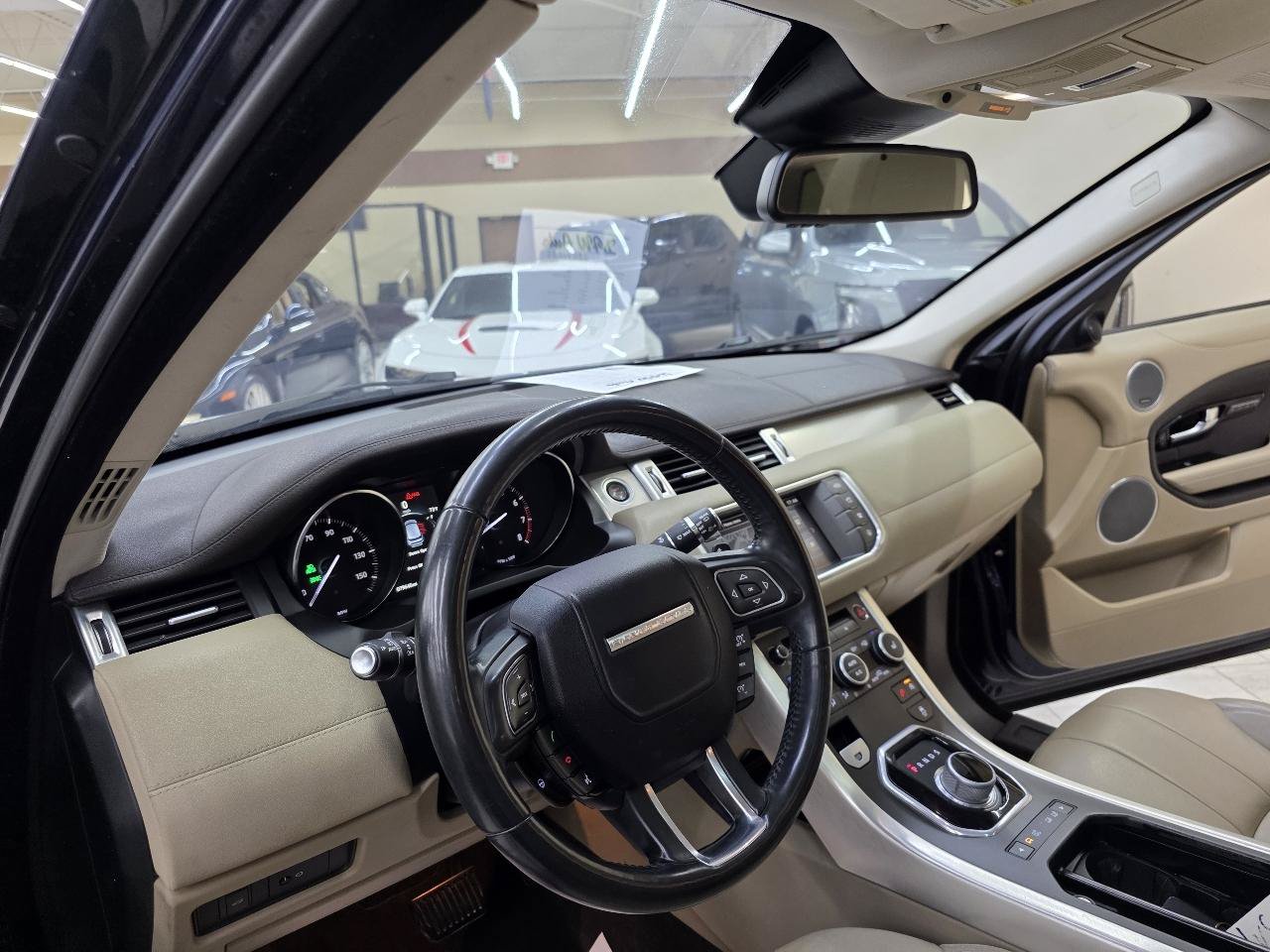 Used 2016 Land Rover Range Rover Evoque SE Premium AWD/4WD image 20