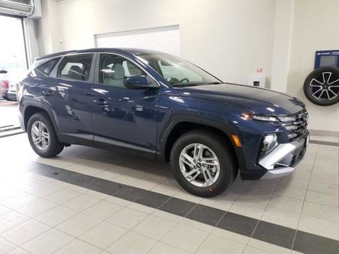 New 2026 Hyundai Tucson SE image 1