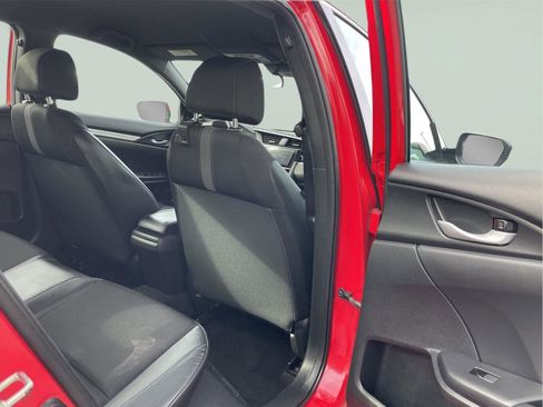 Used 2019 Honda Civic Sport image 24