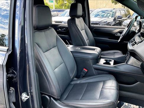 Used 2024 Chevrolet Tahoe RST w/ Luxury Package AWD/4WD image 9