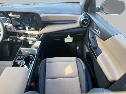 New 2026 Chevrolet Equinox ACTIV w/ Convenience Package III image 15