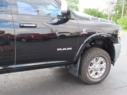 Used 2022 RAM 2500 Laramie AWD/4WD image 21