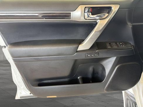 Certified 2022 Lexus GX 460 Premium w/ Premium Plus Package AWD/4WD image 8