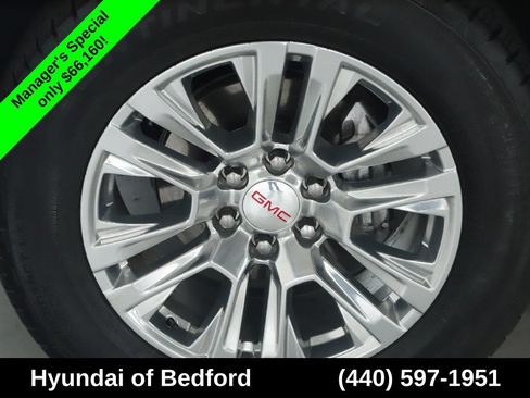 Used 2025 GMC Yukon Denali AWD/4WD image 43