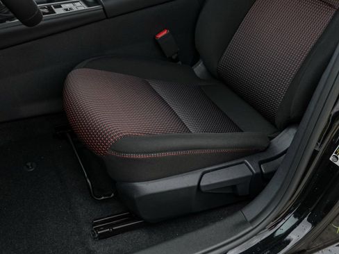 New 2026 Nissan Sentra SR w/ Floor Mat Package image 16