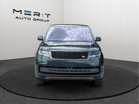 Used 2023 Land Rover Range Rover SE AWD/4WD image 3