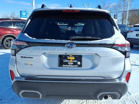 Used 2025 Subaru Forester Limited w/ Popular Package #2 image 10