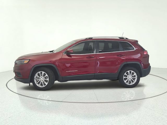 Used 2019 Jeep Cherokee Latitude w/ Popular Appearance Group FWD image 2