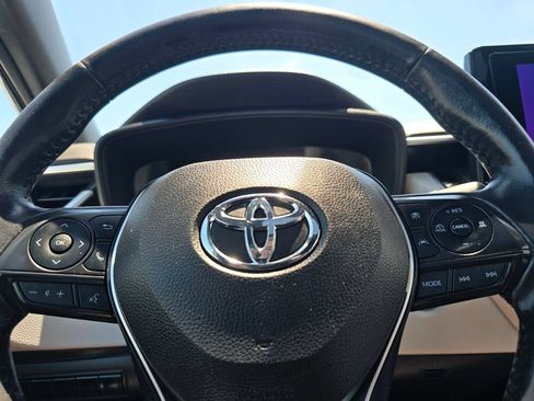 Used 2024 Toyota Corolla SE w/ SE Premium Package FWD image 20