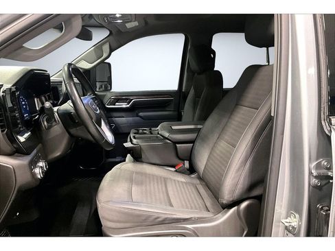 Used 2025 GMC Sierra 2500 SLE w/ SLE Convenience Package image 25