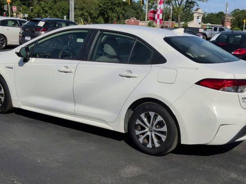 Used 2020 Toyota Corolla LE FWD image 6