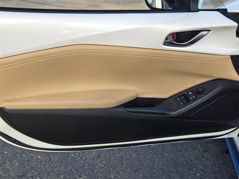 Certified 2025 MAZDA MX-5 Miata RF Grand Touring w/ Appearance Package image 7