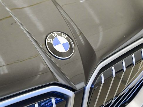 Used 2025 BMW X3 xDrive30i image 7