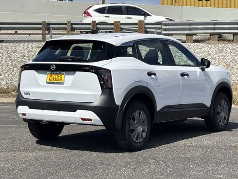 New 2026 Nissan Kicks S image 4