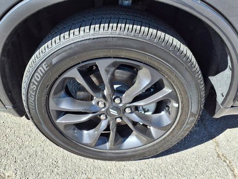 Used 2025 Dodge Durango GT w/ Blacktop Package image 21