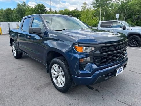 Used 2022 Chevrolet Silverado 1500 Custom AWD/4WD image 7