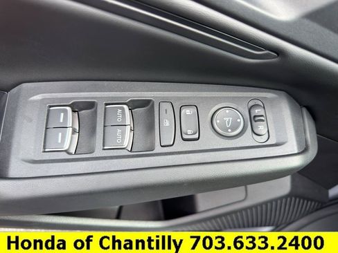 Certified 2023 Honda Accord EX image 18