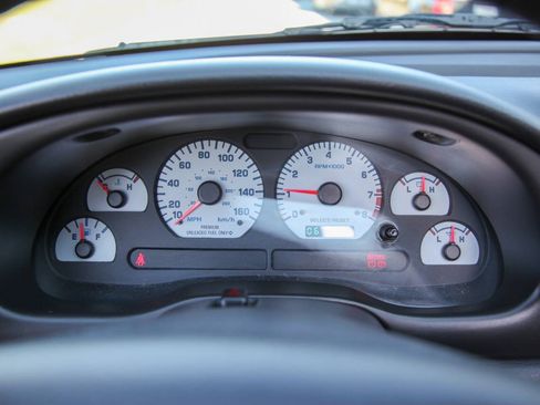 Used 1999 Ford Mustang Cobra RWD image 31