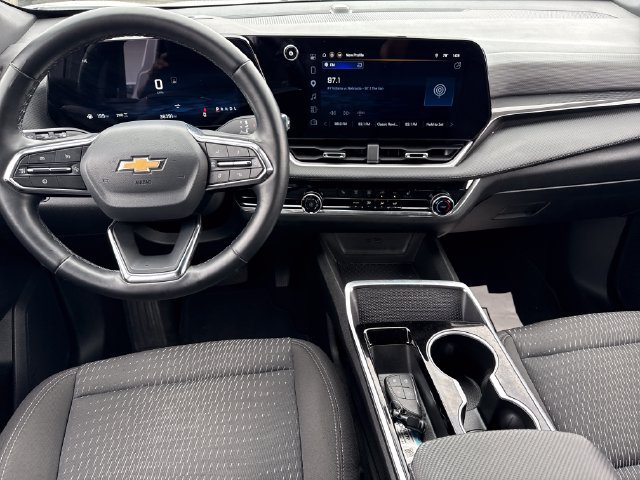 Certified 2025 Chevrolet Equinox LT AWD/4WD image 13