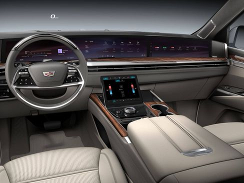 New 2026 Cadillac Escalade Platinum Luxury w/ LPO, Radiant Package AWD/4WD image 18