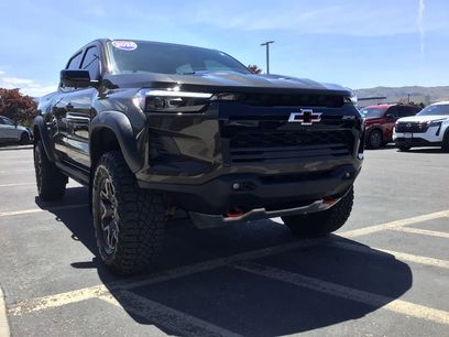 Used 2025 Chevrolet Colorado ZR2 w/ Technology Package