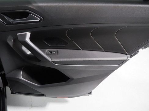 Used 2024 Volkswagen Tiguan SE R-Line FWD image 56