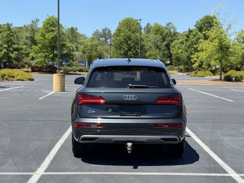 Used 2019 Audi Q5 2.0T Premium w/ Convenience Package AWD/4WD image 6