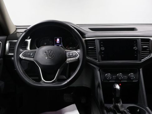 Used 2021 Volkswagen Atlas SE image 14