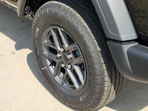 New 2025 Jeep Wrangler Sport S image 5