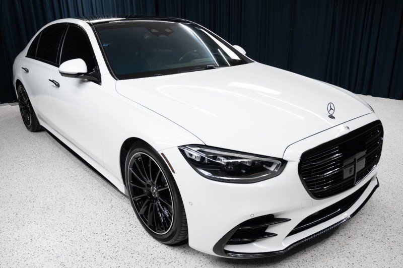 Used 2026 Mercedes-Benz S 580 4MATIC Sedan image 3