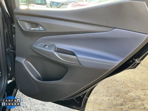 Used 2022 Chevrolet Bolt EUV LT w/ Convenience Package image 52