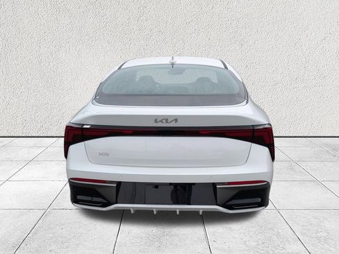 New 2026 Kia K5 LXS FWD image 4