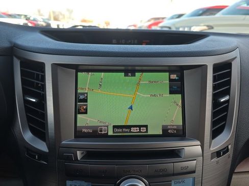 Used 2014 Subaru Outback 2.5i Limited image 19