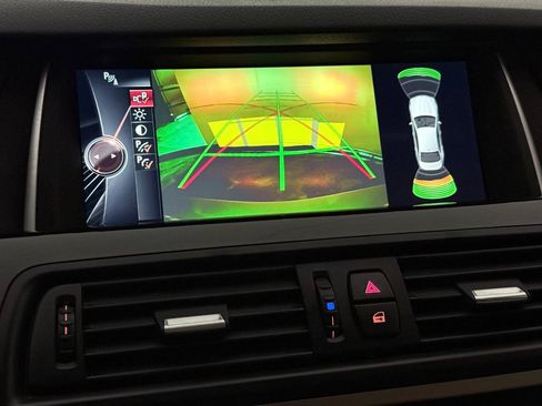 Used 2015 BMW 528i xDrive Sedan AWD/4WD image 32