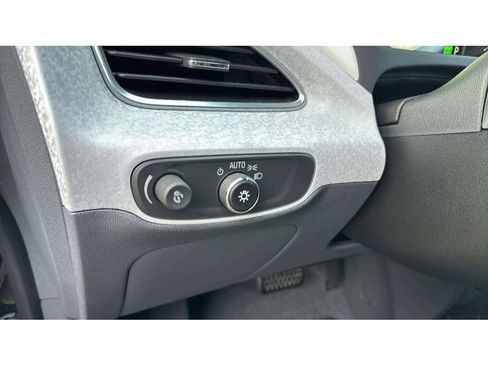 Used 2019 Chevrolet Bolt LT image 20