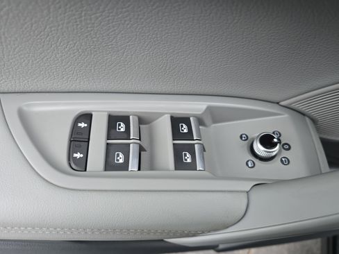 Used 2019 Audi Q5 2.0T Premium Plus w/ Premium Plus Package image 26