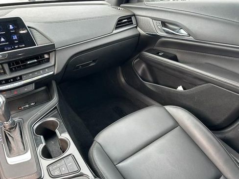 Used 2024 Cadillac CT4 Luxury image 13