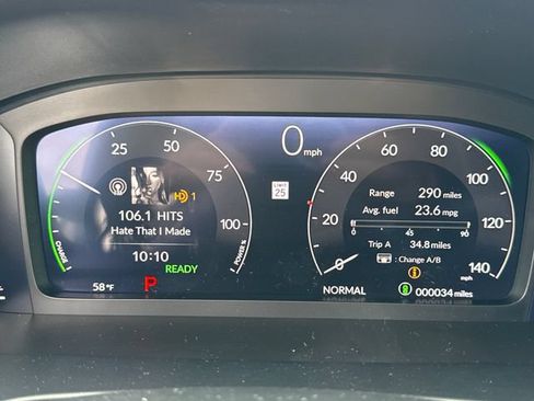 Used 2026 Honda CR-V Sport Touring image 23