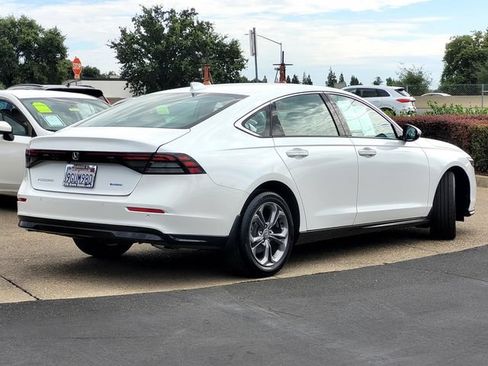 Used 2023 Honda Accord EX-L image 4