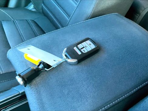 Used 2021 Honda CR-V EX image 15