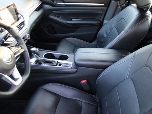 Used 2019 Nissan Altima 2.0 Platinum image 8