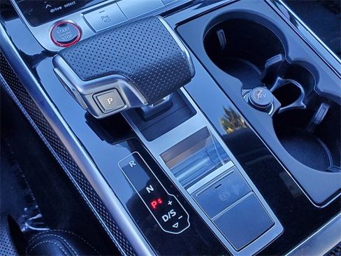 Used 2024 Audi SQ7 Premium Plus image 11