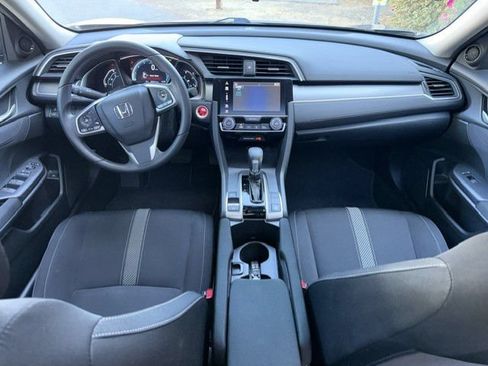 Used 2016 Honda Civic EX image 4