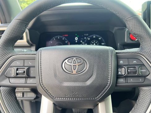 New 2026 Toyota Tacoma TRD Off-Road AWD/4WD image 28