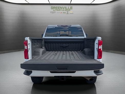 Used 2022 Chevrolet Silverado 3500 LTZ w/ LTZ Plus Package AWD/4WD image 9