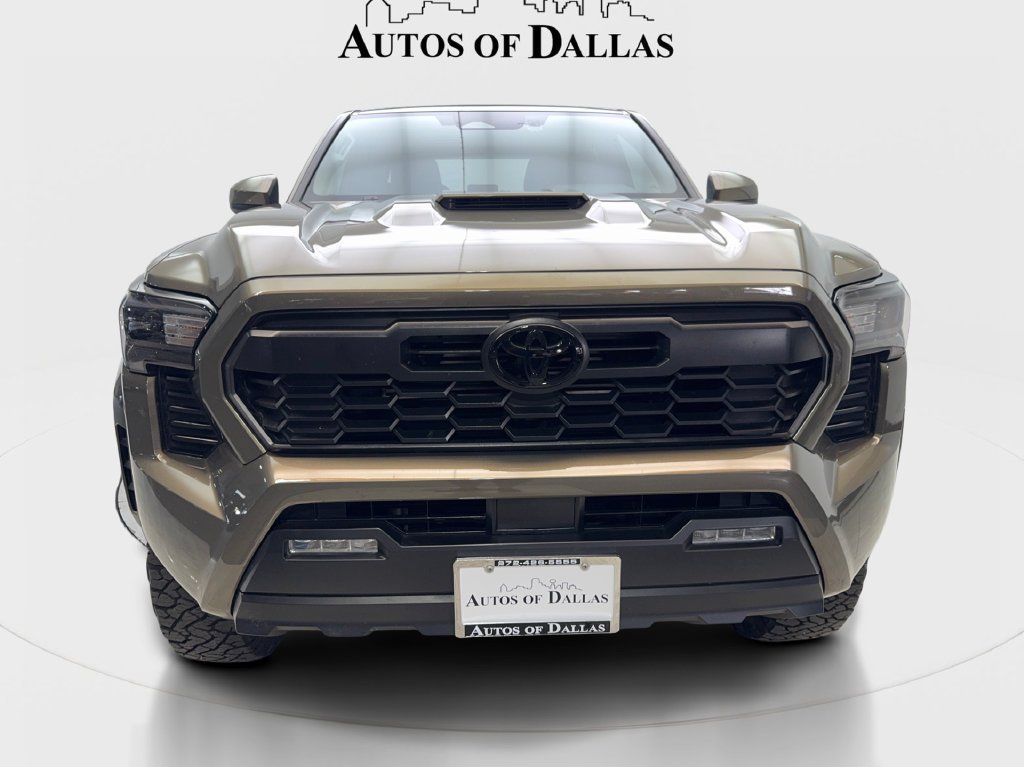 Used 2024 Toyota Tacoma TRD Sport RWD image 4