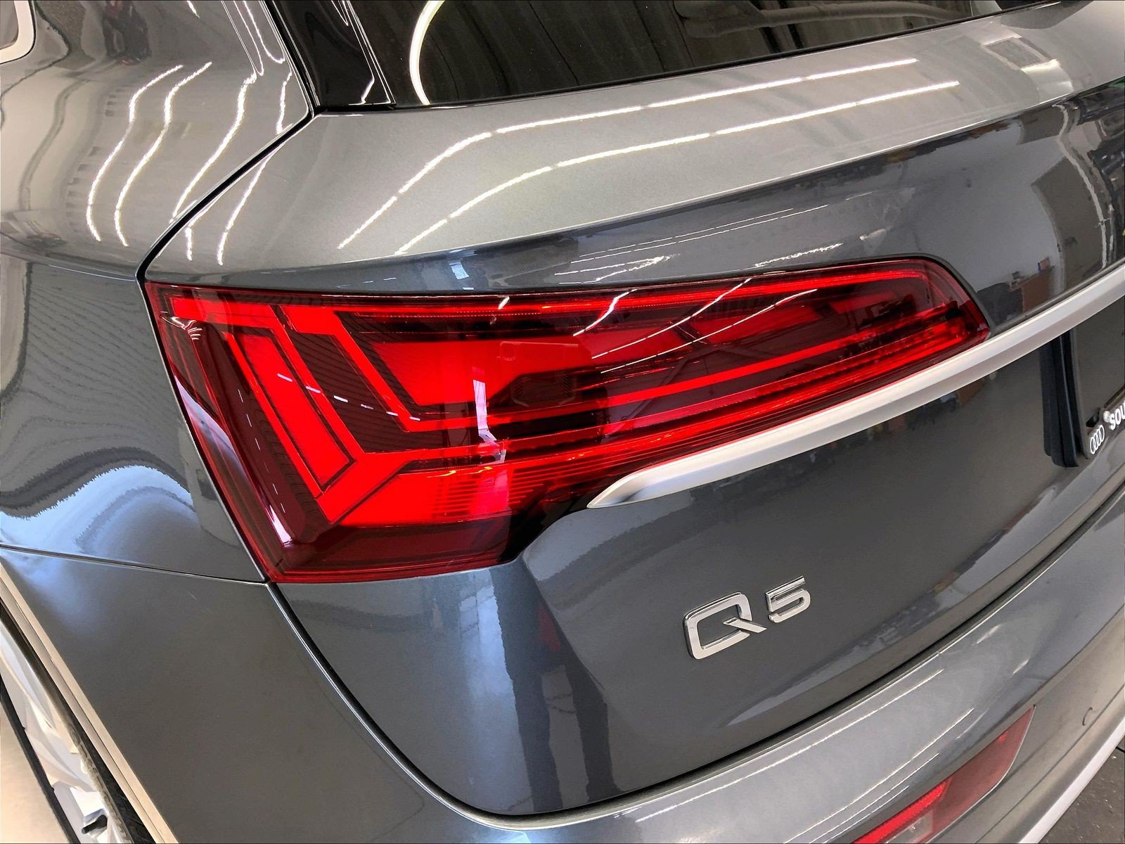 Certified 2023 Audi Q5 2.0T Premium Plus w/ Premium Plus Package AWD/4WD image 28