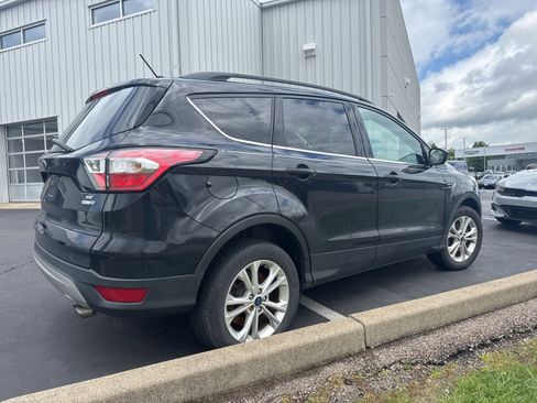 Used 2018 Ford Escape SE w/ SE SYNC Package AWD/4WD image 32