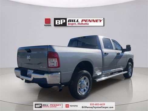 Used 2024 RAM 2500 Tradesman w/ Chrome Appearance Group image 5