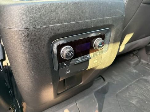 Used 2023 Chevrolet Tahoe Premier image 23